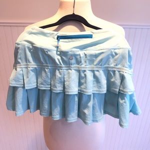 Light blue lulu lemon skirt size 6